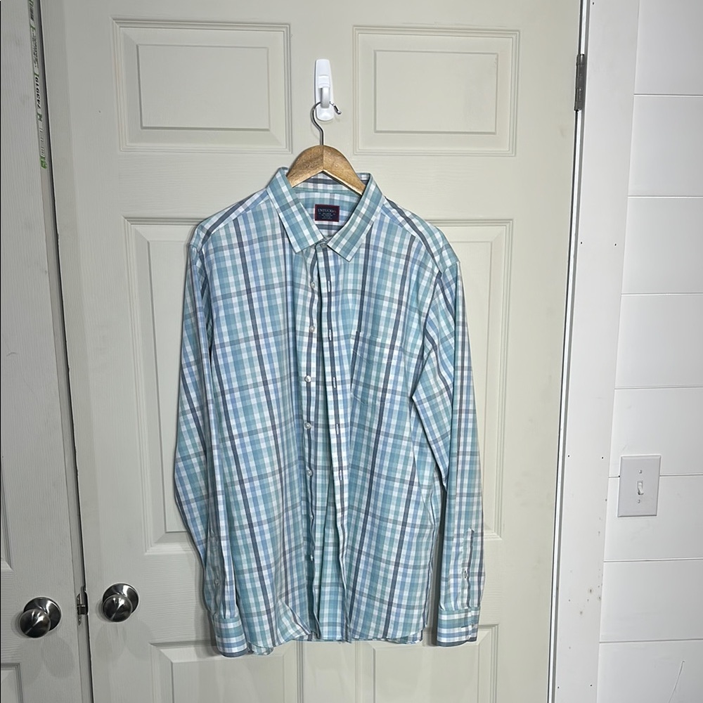 UNTUCKit Blue Casual Button Down Shirt